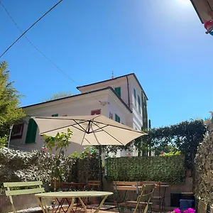Maison d'hôtes Pink House Garden, Monterosso al Mare